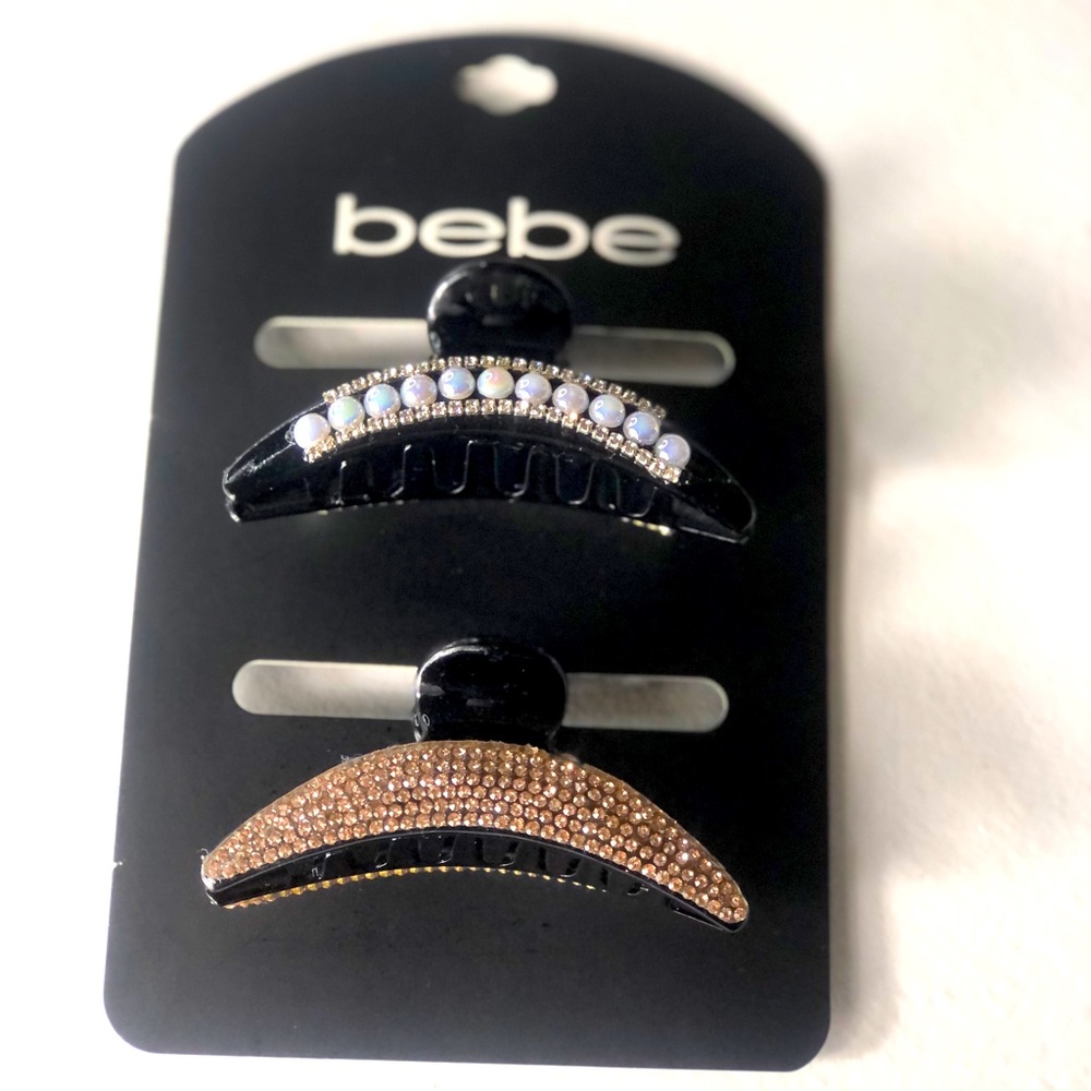 Bebe Hair Clips 🖤✨ - Picture 2 of 4